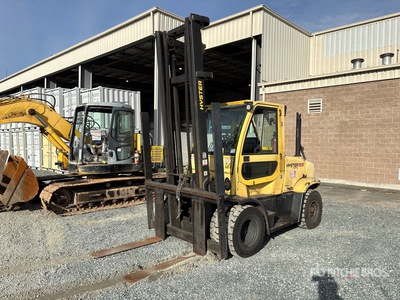 Hyster H155FT 13700 lb Pneumatic Tire Carretilla Elevadora (Inoperable)