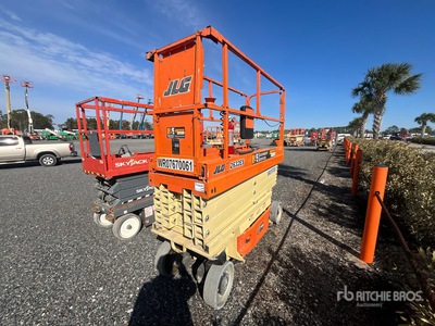2017 JLG 2632ES Electric Scissor Lift
