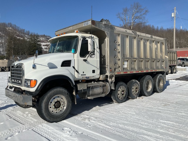 2005 Mack Granite CV713 Granite 10x4 Quad/A Dump Truck