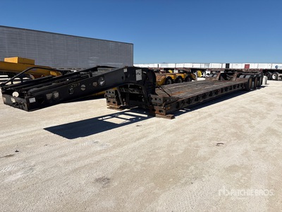 2003 Fontaine 53 ft Tri/A Removable Gooseneck ステップデッキトレーラー