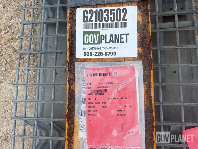 Surplus (2) Pallet Jacks in Saraland, Alabama, United States (GovPlanet ...