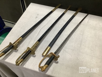 (28) Sword w/Scabbards