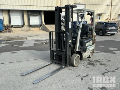 2019 UniCarriers CF35 Montacargas