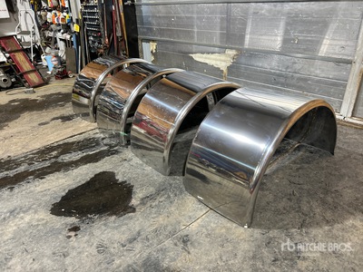 Quantity of (4) Truck Tractor Chrome Fenders