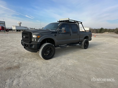 2011 Ford F-250 4x4 Crew Cab Pickup