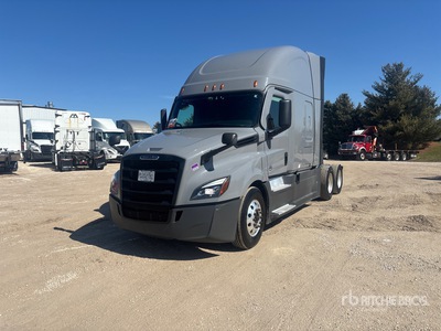 2021 Freightliner Cascadia 126 6x4 Sleeper Truck Tractor