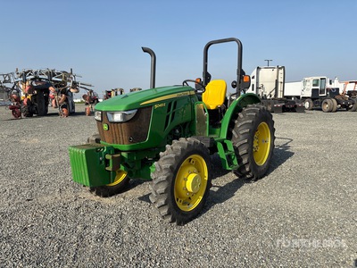 2019 John Deere 5045E 4WD Trattore da giardinaggio