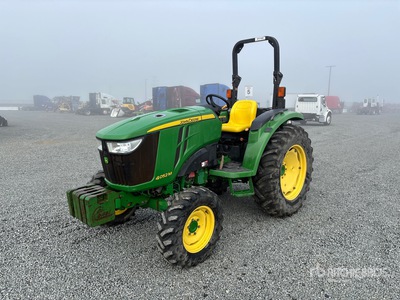 2015 John Deere 4052M 4WD Tracteur agricole utilitaire