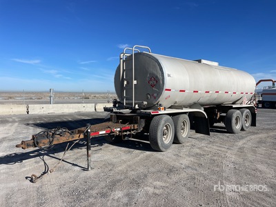 1979 Quad/A Pup Tanker Trailer
