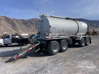 1996 Polar Quad/A Tanker Trailer