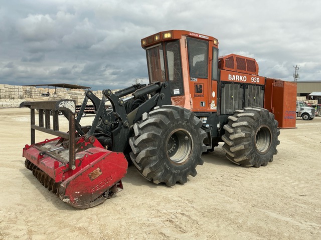 2011 Barko 930 4x4 Mulcher Tractor