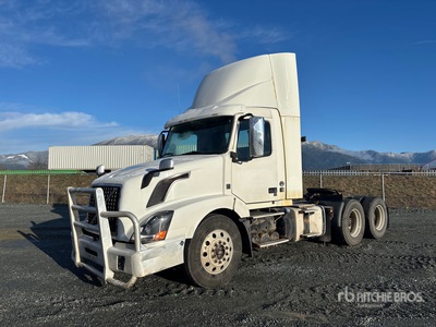 2014 Volvo VNL 6x4 T/A Day Cab Truck Tractor