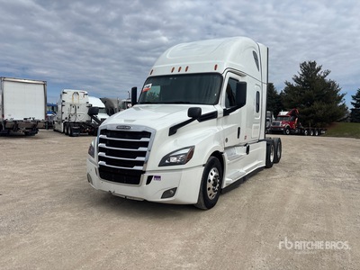 2021 Freightliner Cascadia 126 6x4 Sleeper Truck Tractor