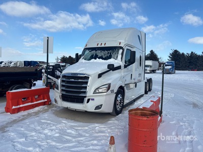 2021 Freightliner Cascadia 126 6x4 T/A Slaapcabine Trekker