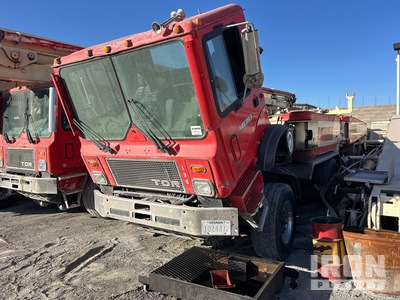 2002 TOR T53112 Concrete Pump Truck Chassis (Inoperable)