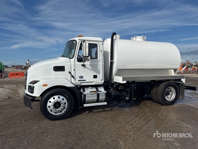 National Vacuum Equipment 607 on 2021 Mack MD 4x2 Vacuum Tanker Truck