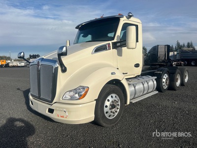 2020 Kenworth T680 8x4 Tri/A Day Cab Truck Tractor