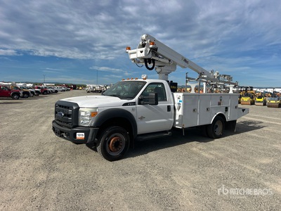 2015 Ford F-550 4x2 Bucket Truck