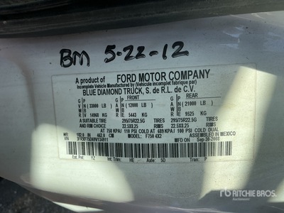 2009 Ford F-750 4x4 Autocarro cassone fisso