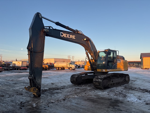 2019 John Deere 300G LC Tracked Excavator 2019 John Deere 300G LC Tracked Excavator