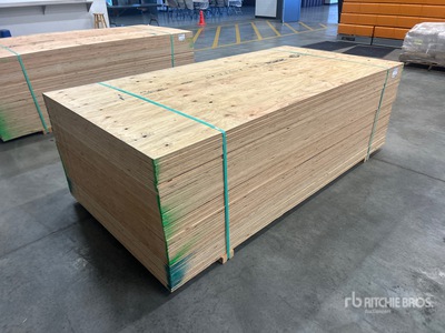 Quantity of (60) 1/2 in x 4 ft x 8 ft CSP/DFP No Stamp Contreplaqué (Unused)