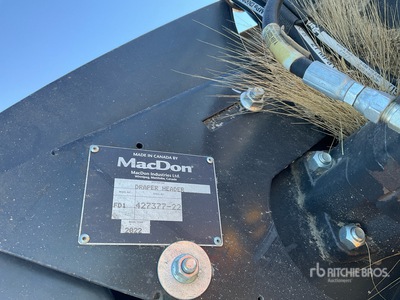 2022 MacDon FD145 45 ft Flex Draper رأس الحصادة المجمعة