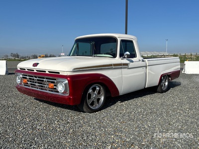 1964 Ford F-100 4x2 Pickup