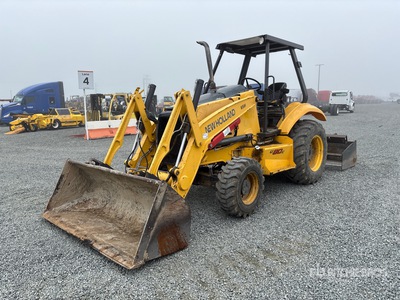 2016 New Holland U80C 4x4 Landscape Loader