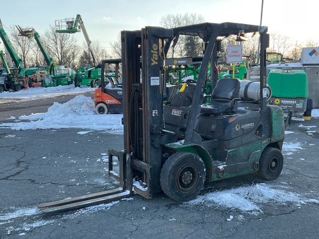 2017 Yale GTP050MX 4600 lb Pneumatic Tire Forklift (Inoperable)