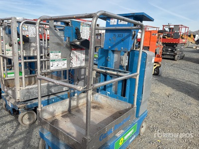 2013 Genie GR15 Elevador vertical