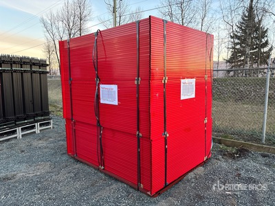 Quantity of (90) 8 ft x 6 ft Powder Coated Canex Transenne da cantiere (Unused)