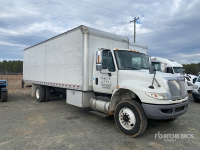 2019 International 4300 4x2 Van Truck