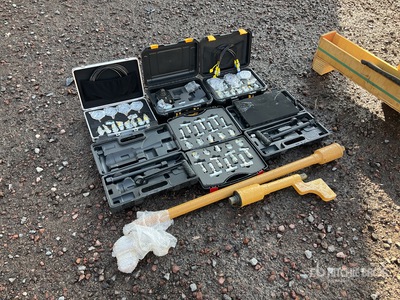 Quantity of (8) 2025 KUL TPG-10 Herramientas para Reparacion de Excavadoras y Medidores de Presion (Sin Usar) / Excavator Repair Tools & Pressure Gauge (Unused)