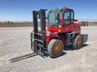 2025 KUL RTF-3500 7700 lb 4x4 Montacargas Todo Terreno (Sin Usar) / Rough Terrain Forklift (Unused)