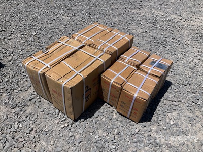 Quantity of (8) Boxes of 2026 OKG CB-80 Lote de Poleas de Cadena (Sin Usar) / Chain Block Articoli da ferramenta e di consumo (Unused)