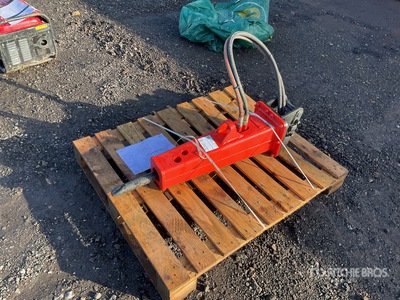 Socomec Hydraulic Breaker