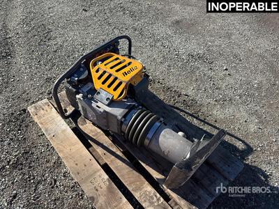 2014 Belle RTX68H280YA Pilonneuse Pisón (Inoperable)