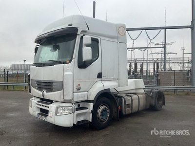 2007 Renault Premium 4x2 S/A Sleeper Truck Tractor