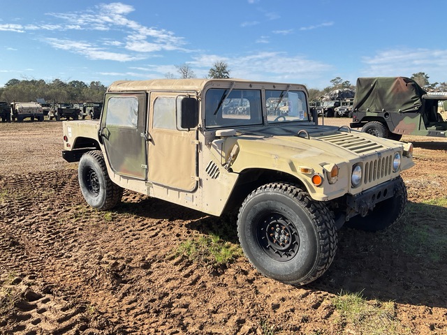 2008 AM General M1097R1 HMMWV 4 Door Soft Top w/Truck Body