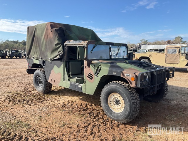 2008 AM General M1097R1 HMMWV 2 Door Soft Top w/Truck Body
