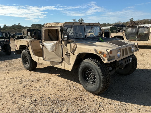 2008 AM General M1097R1 HMMWV 2 Door Soft Top w/Truck Body
