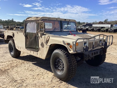 2008 AM General M1097R1 HMMWV 2 Door Soft Top w/Truck Body