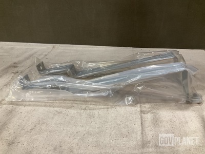 (95) Clark Equipment 22310346 Retaining Straps