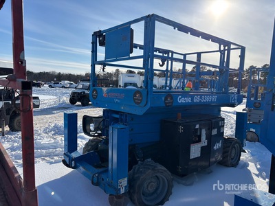 2014 Genie GS-3369 4x4 Dual Fuel Scissor Lift