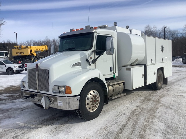2008 Kenworth T300 4x2 Fuel and Lube Truck