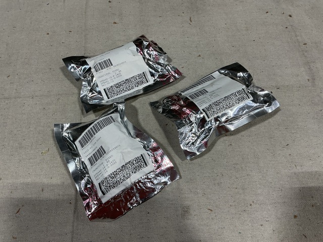 (126) Northrop Grumman 585R039HO5 Fixed Capacitors