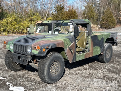 1996 AM General M1097A2 HMMWV 2 Door Soft Top w/Truck Body