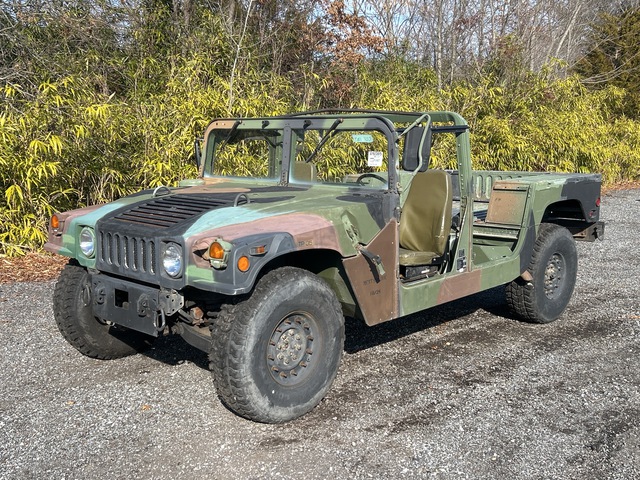 1997 AM General M1097A2 HMMWV 2 Door w/Truck Body