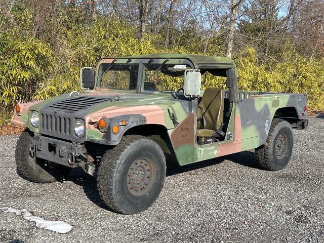 1996 AM General M1097A2 HMMWV 2 Door Soft Top w/Truck Body