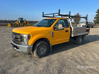 2019 Ford F-250 XL 4x2 Flatbed Truck